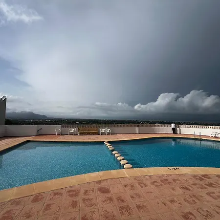 Apartment Overlanders *